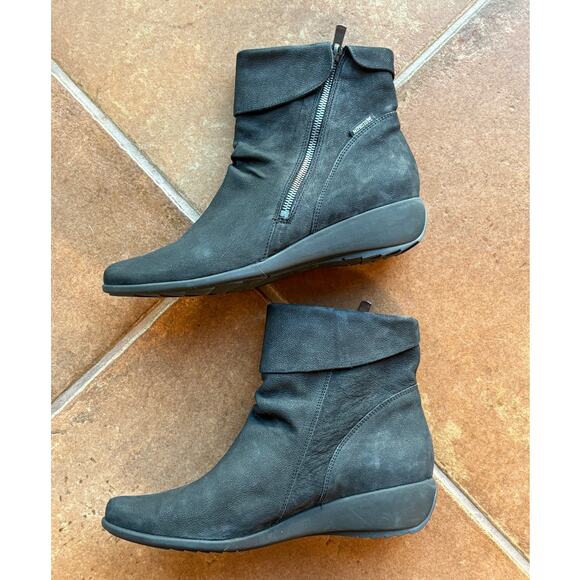 Mephisto Seddy Scrunchy Ankle Boots w Cuffs Matte Black Nubuck Leather size 9.5 - Picture 12 of 16